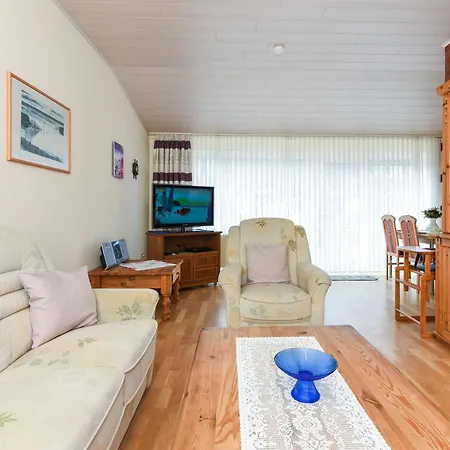 Strandnahes Mit Kinderspielplatz Holiday home Esens